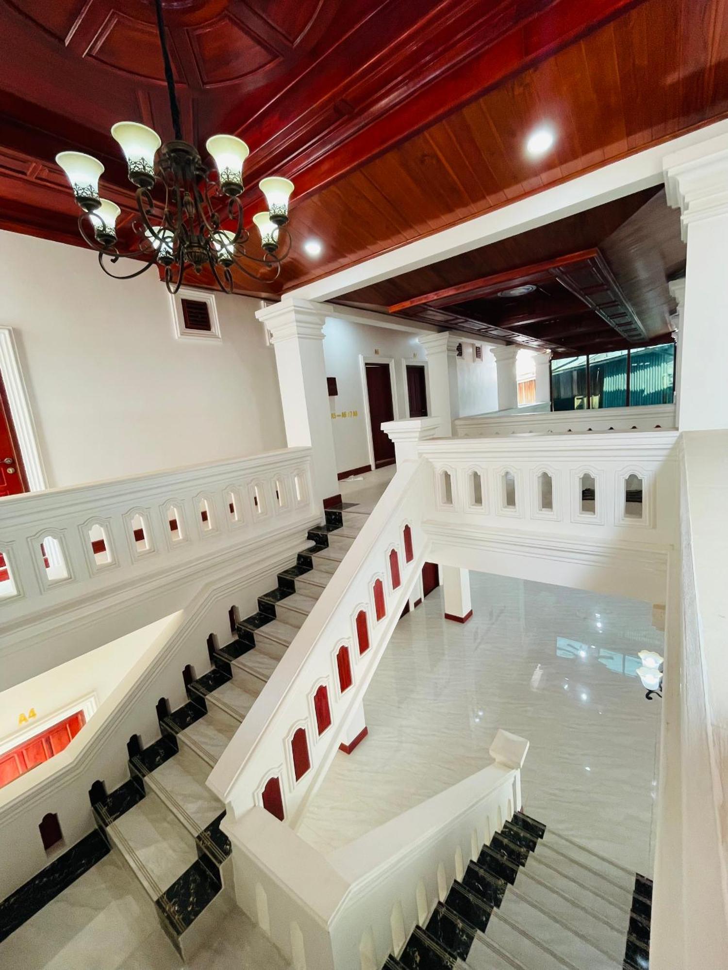 Phailin Hotel หลวงพระบาง ภายนอก รูปภาพ